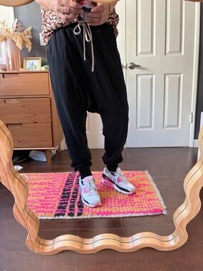 nununu Black Drawstring Relaxed Jogger Pants